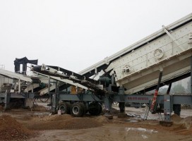 建筑垃圾处理设备都有什么型号，移动式石子机价格