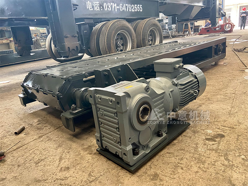板链喂料机工厂实拍.jpg