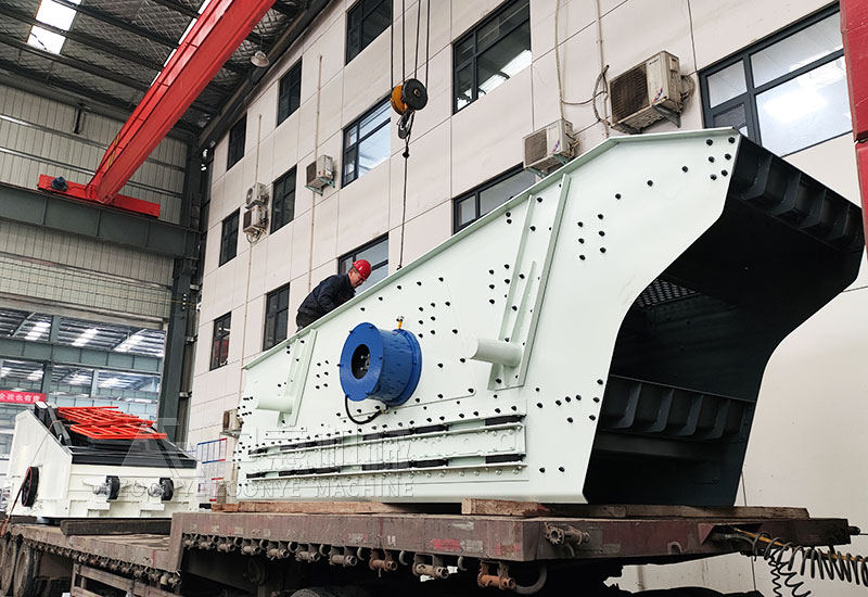 垃圾分拣设备装车完成jpg 垃圾分拣设备装车完成