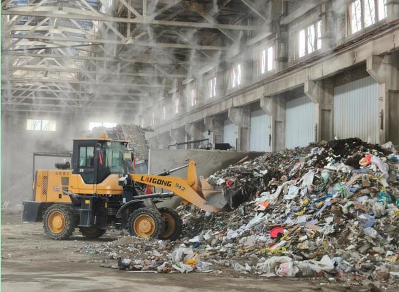 等待处理的建筑装修垃圾